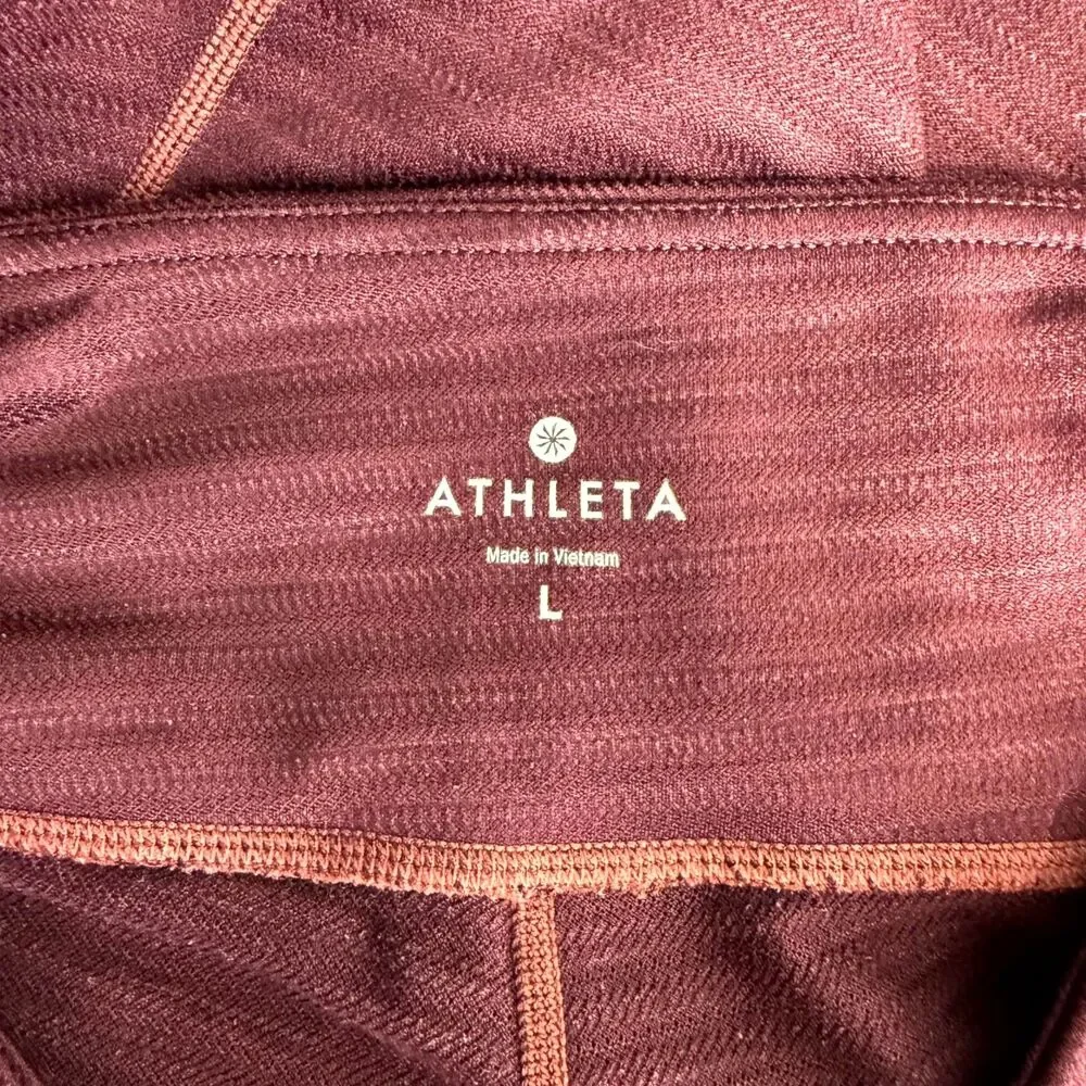 Athleta Maroon‎ Workout Capri Pants Womens Size L